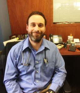 Cardiac Specialist John DeFeo offers pulmonary rehab